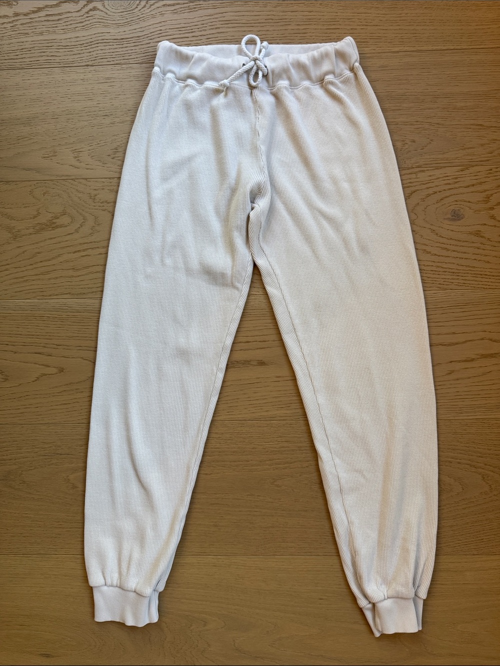 Perfect White Tee Nash Waffle Sweatpants in Sugar